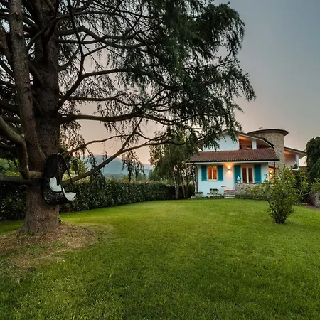 Tuscan With Pool Near Villa Lucca